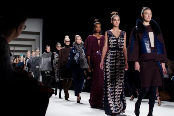 Exploring the World of Fashion with Harper’s BAZAAR Exploring the World of Fashion with Harper's BAZAAR