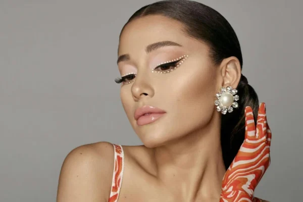 How Elle Continues to Define Global Fashion, Beauty, and Culture in 2025